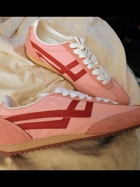 PRO KEDS RACERS 77, 1949